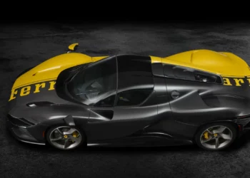 Este Ferrari Daytona SP3 único foi feito para apoiar uma boa causa