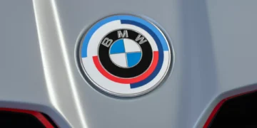 BMW M não quer abandonar motores V8 e seis cilindros