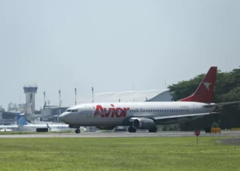 EUA anunciam libertação de americanos presos na Venezuela em acordo com apoio de El Salvador