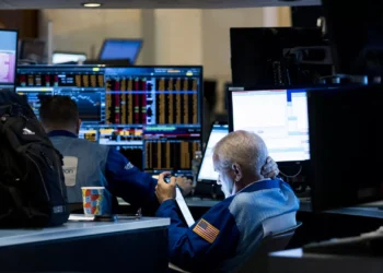 Wall Street deixa de estar imune à guerra tarifária de Trump