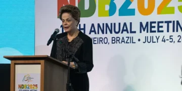 Dilma defende NDB na vanguarda da sustentabilidade e financiamento de projetos em moeda local