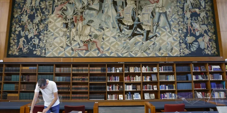 Biblioteca Nacional abre nova sala em setembro e quer atrair mais estudantes