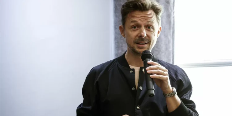 DJ Martin Solveig despede-se dos palcos perante 70 mil fãs