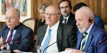 Governo federal deve publicar até terça-feira decreto para responder tarifa de Trump