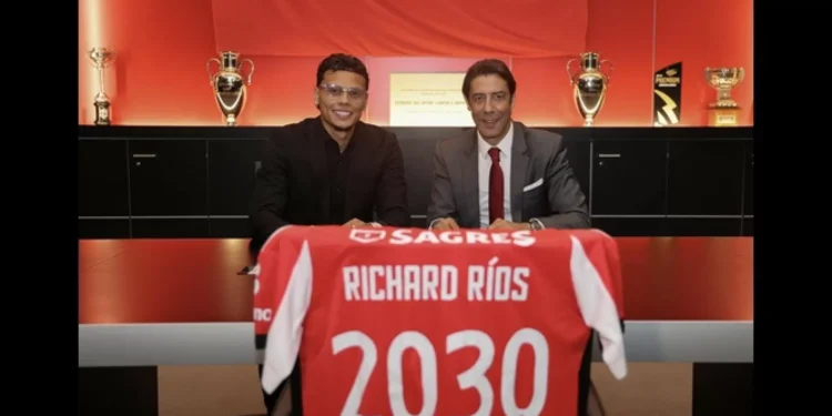 EM DIRETO: Siga os rumores e os negócios do mercado de transferências