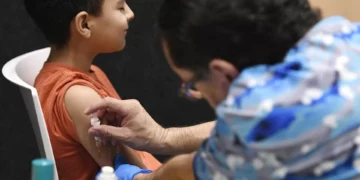 Mais de 14 milhões de crianças ficaram por vacinar em 2024