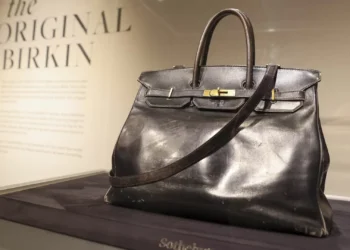 Mala Birkin original vendida por 8,6 milhões de euros