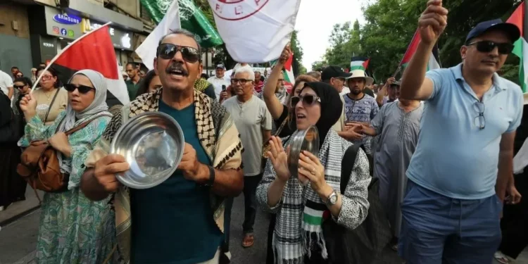 Disparos israelenses em centro de distribuição em Gaza deixam mais de 80 mortos