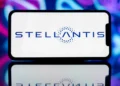 Stellantis de lucros a prejuízo milionário. Tarifas custam caro