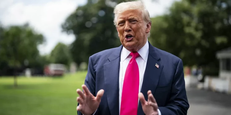 União Europeia e EUA próximos de acordo para tarifas de 15%