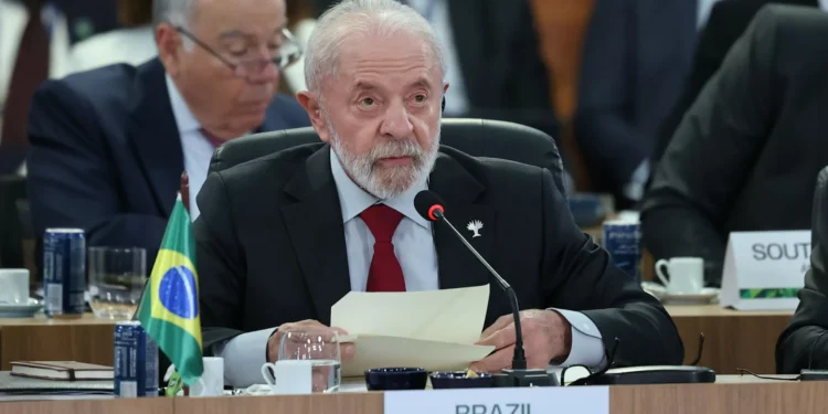 Lula defende na cimeira dos BRICS reformas no Banco Mundial OMC e FMI