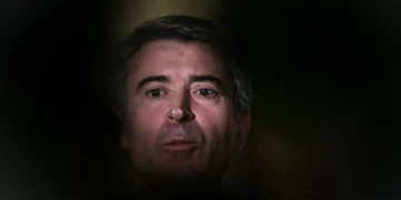 Carneiro acusa Montenegro de “péssimo serviço à CPLP”