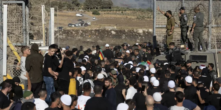 Israel exige ao governo sírio retirada de tropas de região habitada pela minoria drusa