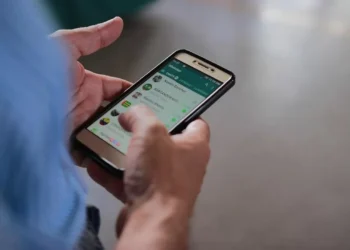 Lotou? Descubra função oculta do WhatsApp para liberar espaço no celular