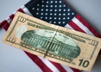 Défice público dos EUA aumenta (apesar de mais receita tarifária)