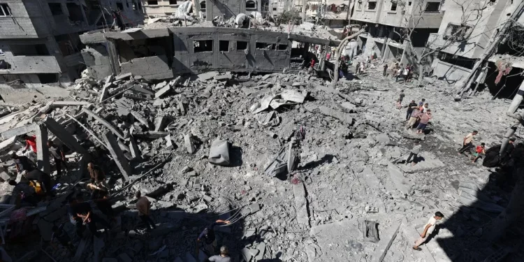 Grupo terrorista Hamas diz estar pronto para negociar trégua com Israel em Gaza; Defesa Civil reporta 52 mortos