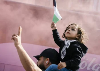 Mais de 10.000 pessoas em manifestação de apoio à Palestina em Copenhaga