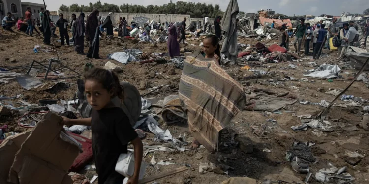 Ataque israelita mata seis crianças e 11 adultos no sul de Gaza