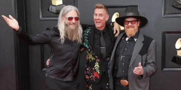 Antigo guitarrista e vocalista de Mastodon Brent Hinds morre em acidente
