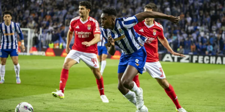 Benfica, Sporting e FC Porto entre os 30 clubes mais valiosos da Europa