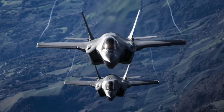 Espanha exclui F-35 da lista de compras e aposta em caças europeus