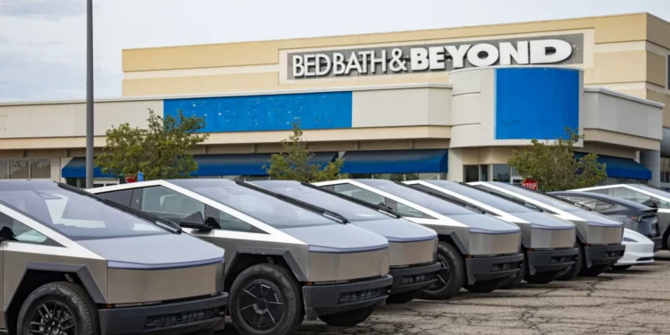 Força Aérea dos EUA quer Tesla Cybertruck para um uso nada convencional