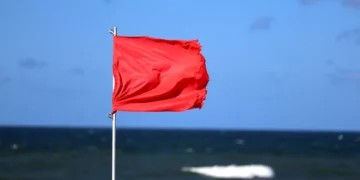 Sesimbra. Problemas com água em praia atribuídos a descargas irregulares
