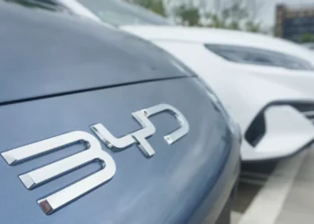 Taiwan quer travar importação de carros chineses através de outros países