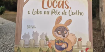 “Lucas, o Lobo na Pele de Coelho”. Um livro para crianças e pais sobre “empatia e a aceitação de si próprio”