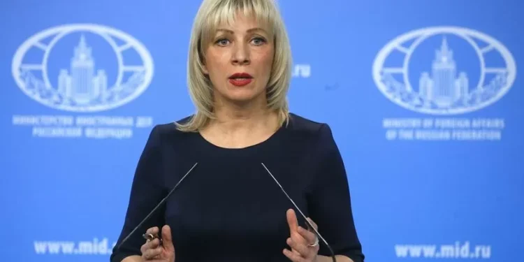 Moscovo acusa Macron de ultrapassar limites da decência ao chamar Putin de “ogre”