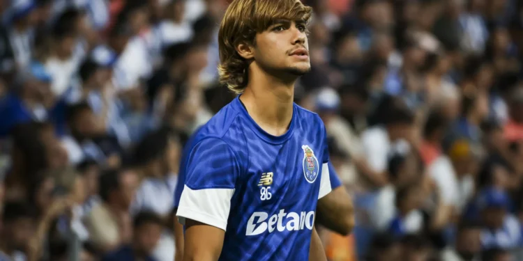 “FC Porto? Não sei quem vai sair, mas Rodrigo Mora tem de entrar no onze”