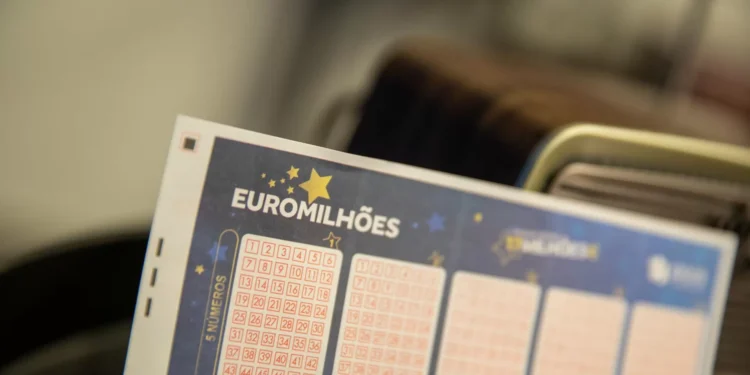Euromilhões: Segundo prémio sai em Portugal, jackpot de 250 milhões no estrangeiro