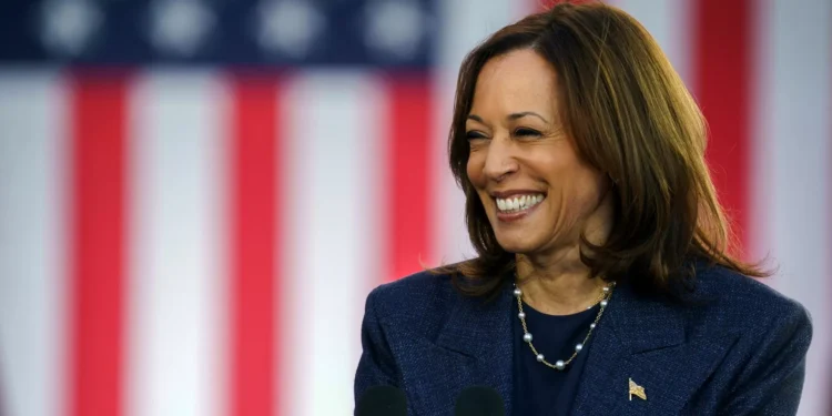 Trump acaba com proteção dos Serviços Secretos a Kamala Harris