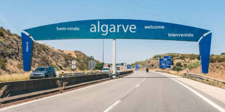 Vai de férias? Saiba como viajar em segurança nas autoestradas