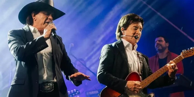 Chitãozinho e Xororó falam sobre passado no sertanejo: “Muito criticados”