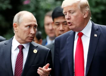 Trump diz que vai encontrar-se com Putin na próxima sexta-feira no Alasca