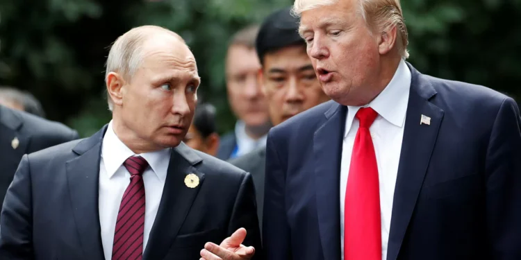 Trump diz que vai encontrar-se com Putin na próxima sexta-feira no Alasca