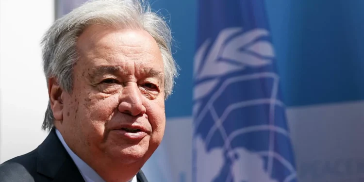 Guterres pede a Israel que reverta decisão de construir novos colonatos na Cisjordânia