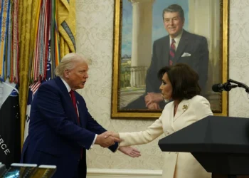 Senado dos EUA confirma ex-apresentadora da Fox News como procuradora de Washington