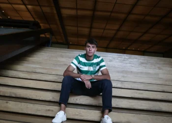 EM DIRETO: Siga os rumores e os negócios do mercado de transferências