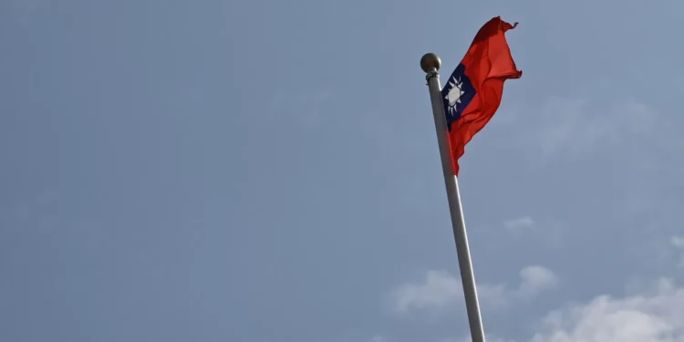 Taiwan endurece requisitos de viagem de funcionários a Hong Kong e Macau