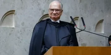 Fachin toma posse hoje como presidente e Moraes como vice no STF