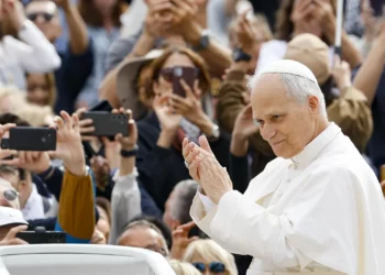 Papa renova pedido de orações pela paz no mundo