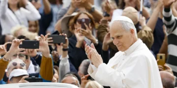 Papa renova pedido de orações pela paz no mundo