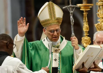 Papa assume “tensões” na Igreja e pede fim de “oposições ideológicas e polarizações prejudiciais”