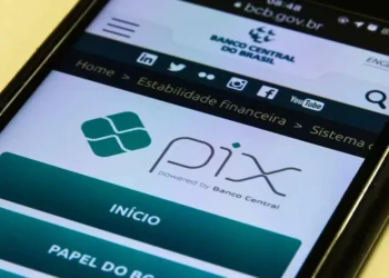 Pix ganha botão para contestar transações