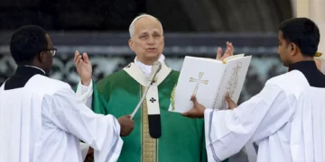 “Acolher migrantes sem preconceito é a nova forma de missão”, diz Leão XIV