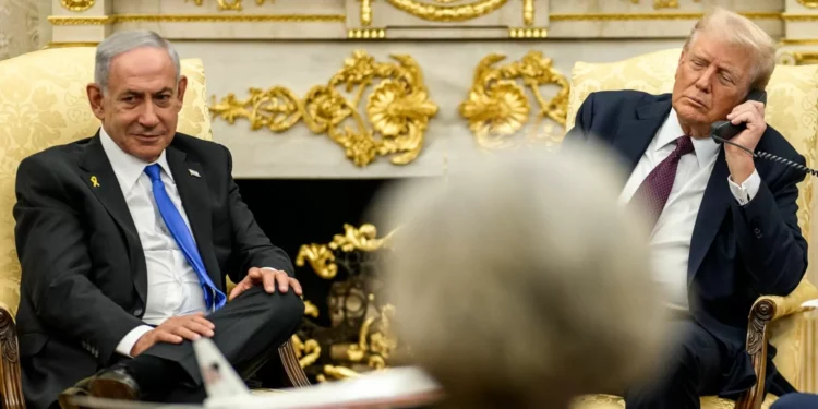 Trump lança ultimato ao Hamas: resposta tem de chegar até domingo “ou o inferno será desencadeado”