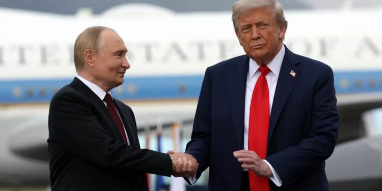 Trump e Putin vão falar ao telefone esta quinta-feira