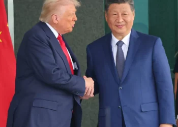 Trump reduz tarifas à China e promete reforço da cooperação após encontro com “amigo” Xi Jinping